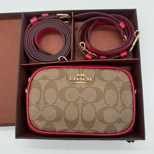 ❌❌SOLD❌❌NWT Coach Signature Convertible Belt Bag